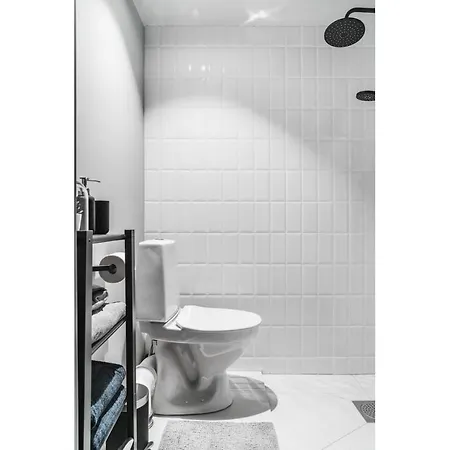 Top Standard Studio Close To City Center. Bg6 *